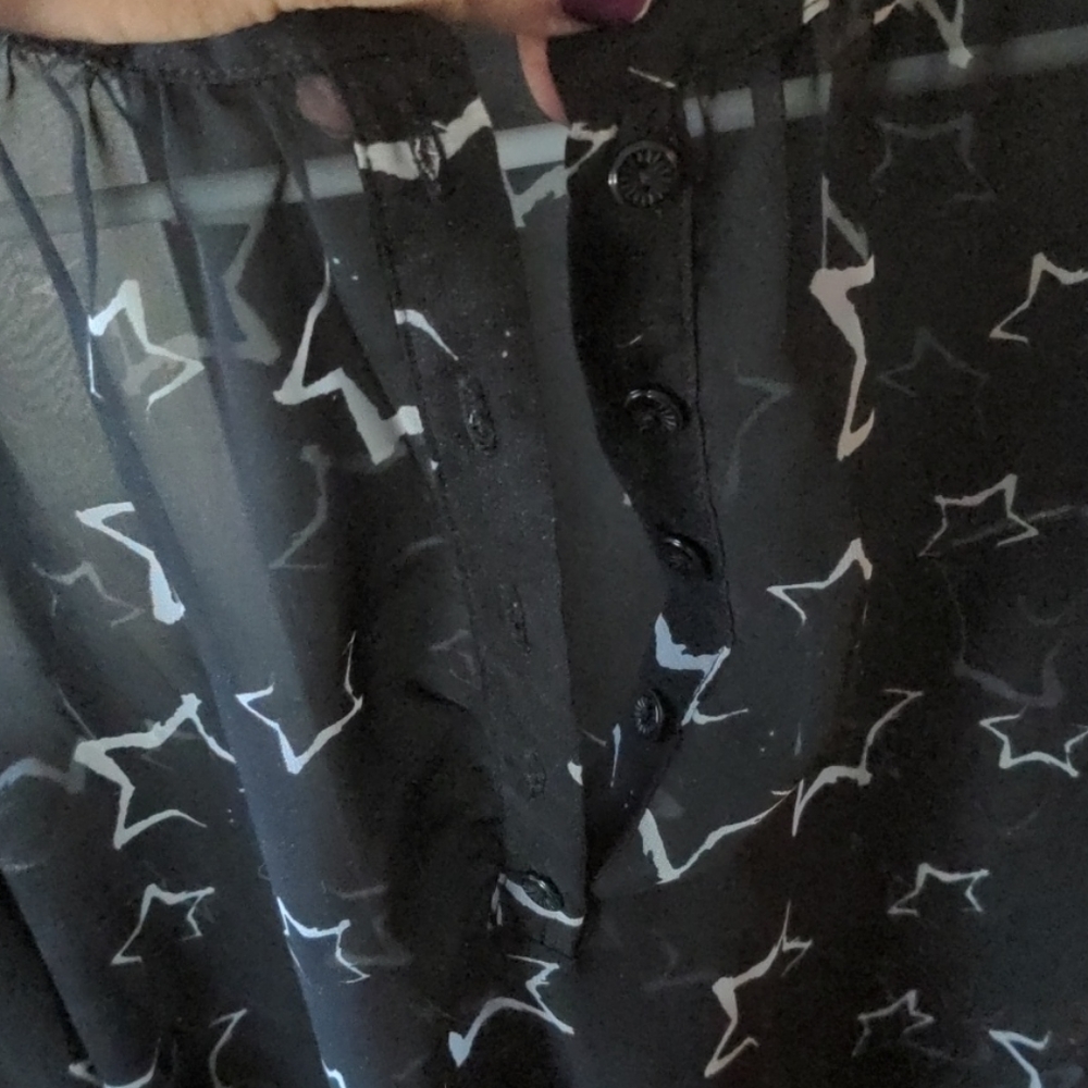 Sheer black shirt with stars - Picture 4 of 4